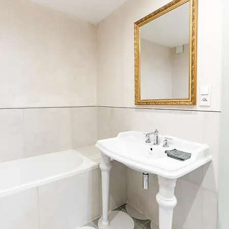 Modern House In Old Town Numero 7 Apartamento